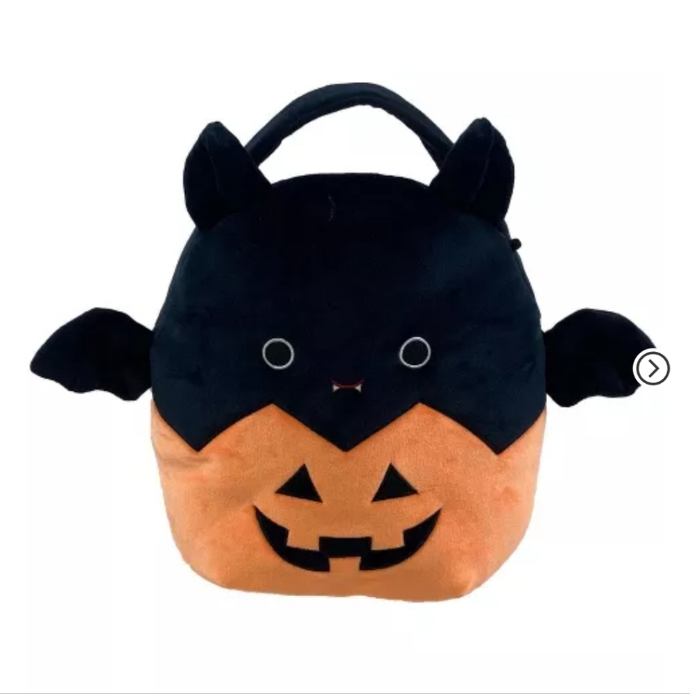 Squishmallows Kelly Toy Emily the Bat Plush Treat Pail